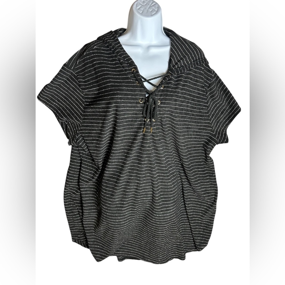 Time and Tru Women’s Size 2X (20W-22W) Hooded Short Sleeve‎ Pullover Tunic Top